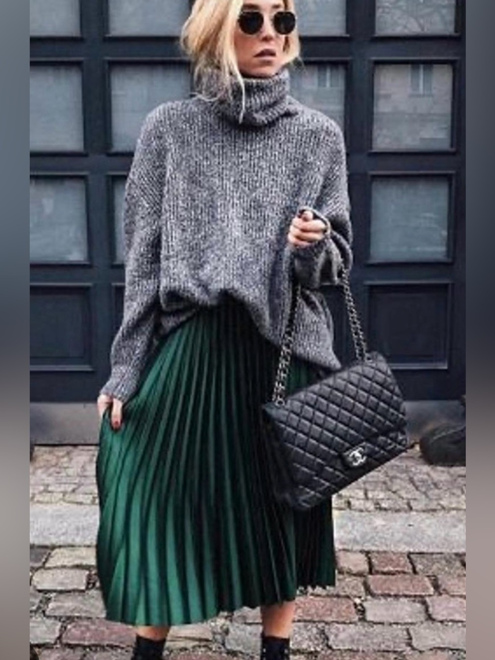 Zara Dark Green Pleated Midi Skirt - Size L